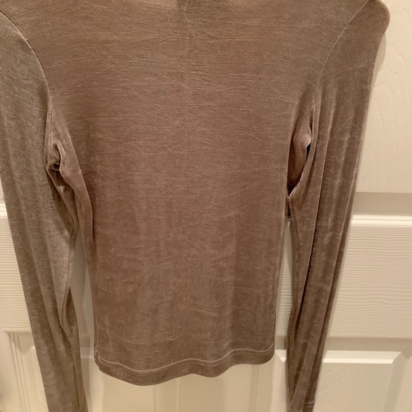 Top - Picture 4 of 4